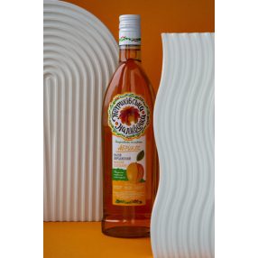 Petrykivska likör Apricot 0.5 l 15%